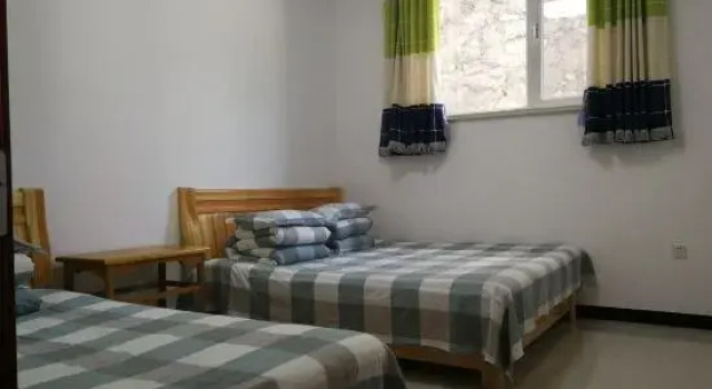 Люкс Comfort Beijing Lingshan Guanshan Homestay (Julingxia Scenic Area)