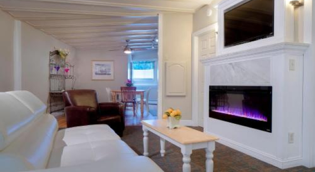 Beach Walk Oceanfront Inn, Varaa Hotelli Hotellit New England uima-altaalla, Uima-allas