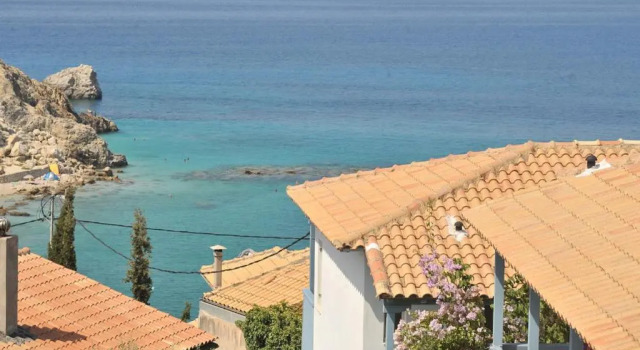 Полулюкс Hotel Agios Nikitas