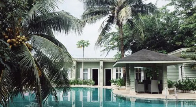 Happy Time Youth's Party Resort Hotel, Boek Resort Wanning Hainan