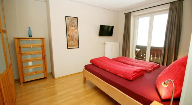 Ferienwohnung 2 Gestüt Pfaffenlehen, Varaa Huoneisto Hotellit Baijeri pysäköinnillä, Pysäköinti
