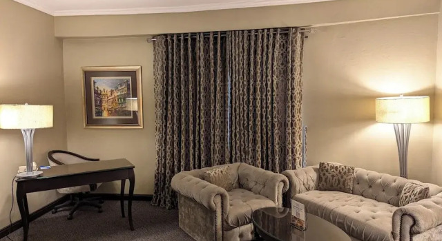 Exécutive chambre Four Points by Sheraton Lahore
