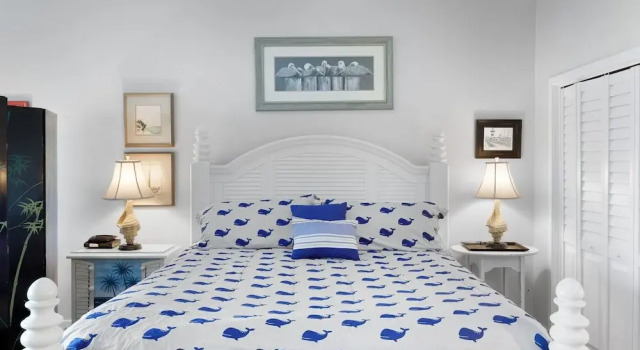708 Schooner Court at The Sea Pines Resort, Забронировать Курортный отель Отели Хилтон-Хед-Айленд с парковкой, рядом с Stan Smith Tennis Academy, Парковка