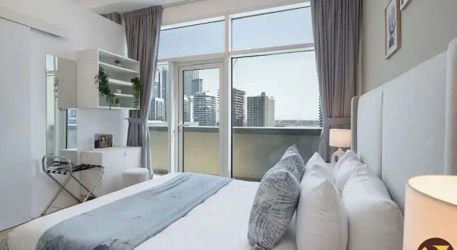 Vogue | Bay Square Business Bay close to Dubai Mall | Burj Khalifa, Забронировать Апартаменты/квартира Отели Эмирата Дубая с парковкой, рядом с SEGA Republic, Парковка