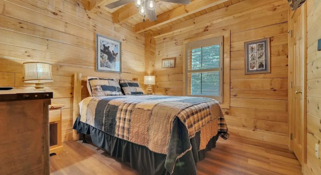 Номер Standard ER258- Sweet Memories Great location- Close to town cabin