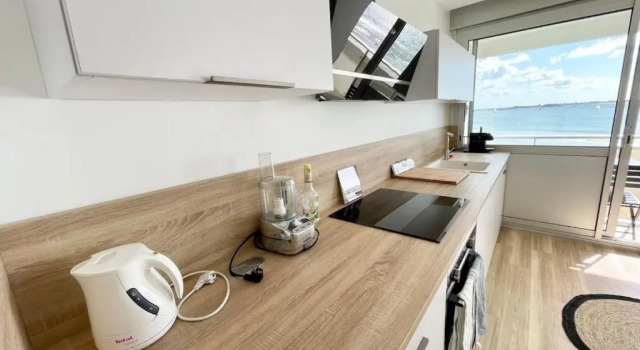 LOVELY! T1 darchitecte de standing Vue mer 360, Rezerwuj Hotel Larmor-Plage 