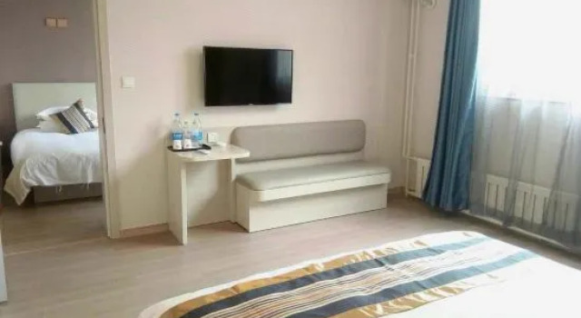 Люкс Grace Hotel Linyi Tongda Road