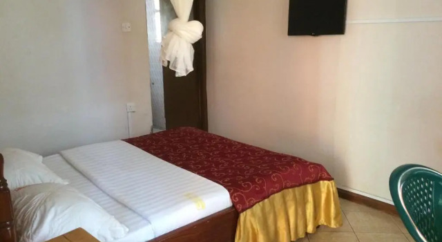 Двухместный номер Economy с балконом и с красивым видом из окна Westend Motel