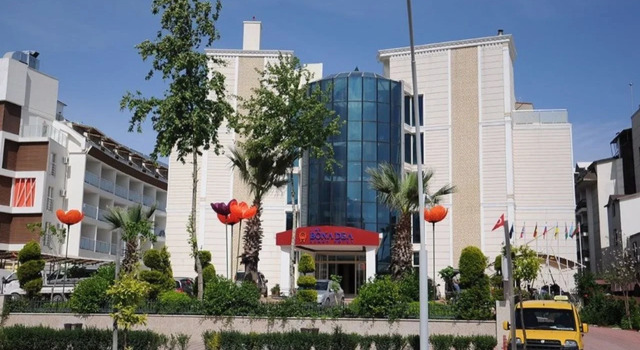 Lims Bona Dea Beach Hotel – All Inclusive