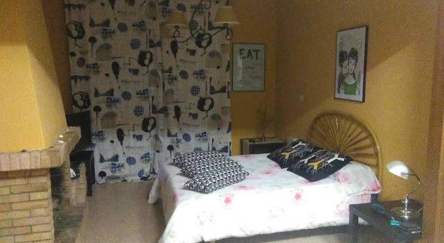 7FeetSurfCamp - Hostel, Забронировать Хостел Карбальо Costa de la Muerte