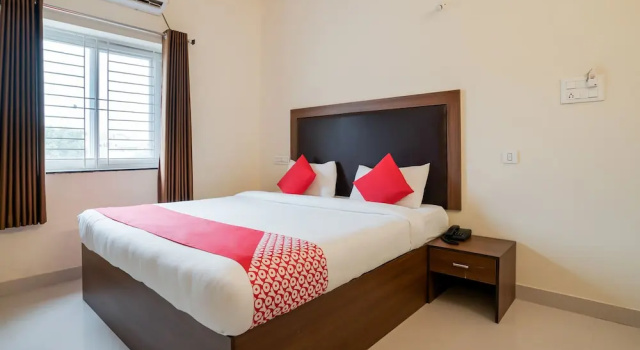 Двухместный номер Standard Super Hotel O Gokul Grand Near SR Nagar Police Station