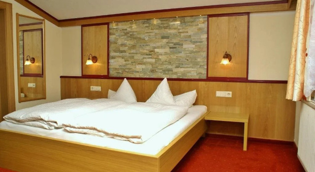 Haus Gisela, Book Hotel Hotels in Haiming with Parking, Parking