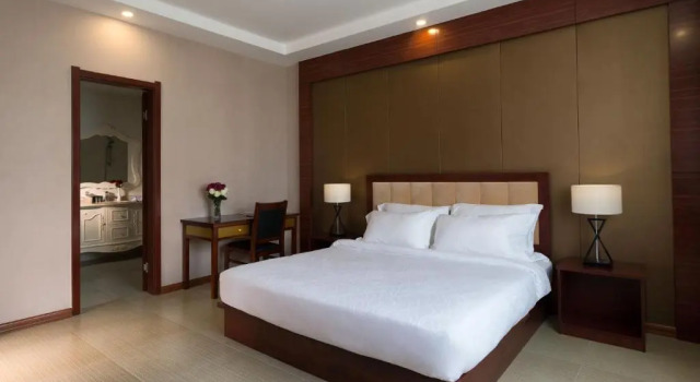 Люкс с видом на реку The Farmington Hotel