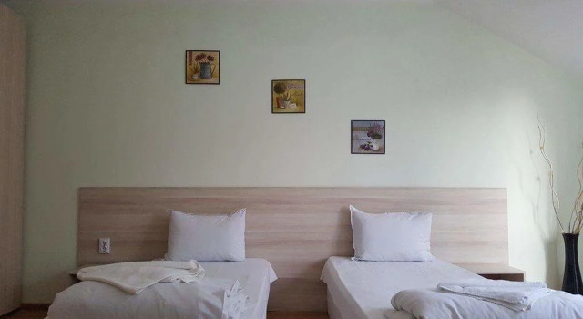 Escape Shumen, Book Hotel Hoteller i Shumen med parkering, Parkering