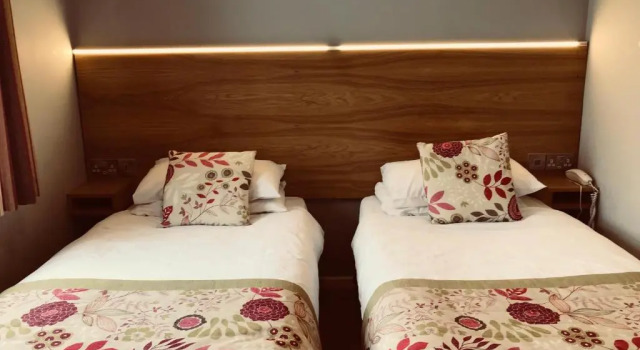 Standard Doppel Zimmer Anchorage Hotel & Spa