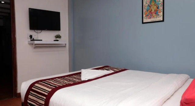 Hiranya Inn 2, Забронировать Отель Катманду провинция Багмати-Прадеш