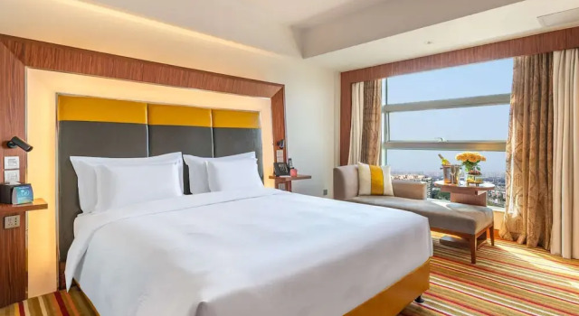 Номер Premier Novotel Zhengzhou Convention Centre