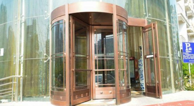Wenxin 99 Business Hotel, Rezerwuj Hotel Xinjian Jiangxi