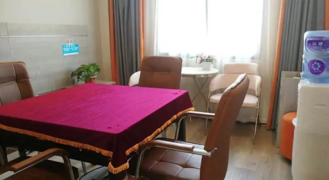 Люкс Business Shell Fuyang Renmin Middle Road Gulou Plaza Hotel