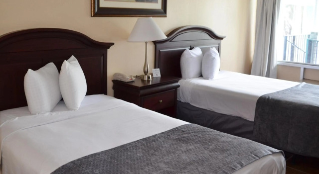 Altamonte Springs Hotel and Suites, Забронировать Отель Алтамонте-Спрингс North Orlando