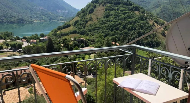 Номер Standard Stanza con terrazzo Vista Lago - Lake View Room with terrace