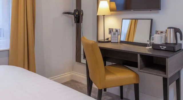Двухместный номер Standard Four Points Flex by Sheraton London Kensington Olympia