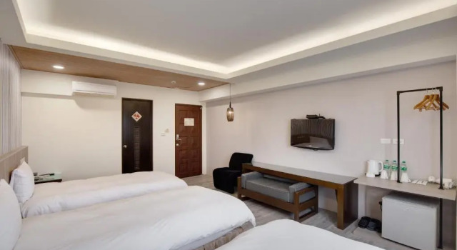 Трёхместный номер Standard 天璽商務飯店 Cullinan Hotel