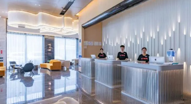 Atour Hotel (Wuhan Optics Valley Plaza Yangjiawan), Prenota Hotel Hotel a Hubei con parcheggio, Parcheggio
