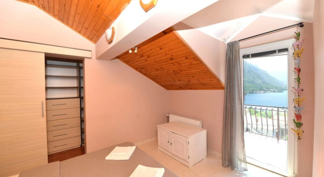 Апартаменты Comfort J & P Apartments Orahovac