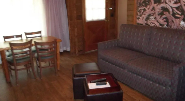 Люкс с 2 комнатами Kohls Ranch Lodge