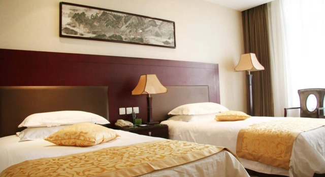 Zhong Yi Peng Ao Hotel, Book Hotel Hoteller i Beijing Province med parkering, Parkering