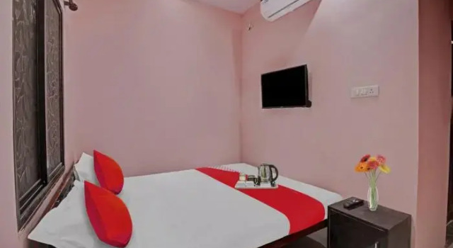 Hotel O by OYO R K Guest House, Забронировать Гостевой дом Недорогие отели штата Махараштры, недорого