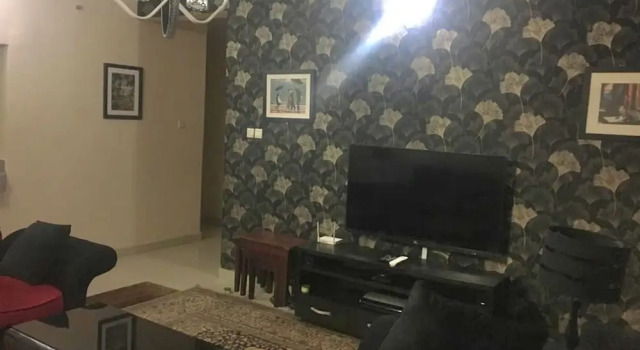 Апартаменты Classic Shortlet Apartment Milverton Estate