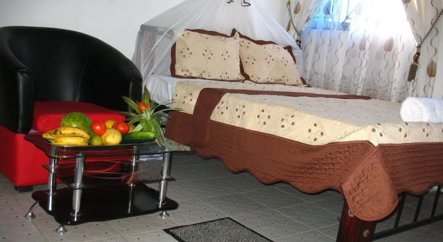 Alcazar  Hotel
