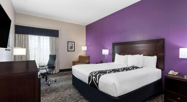 Двухместный номер La Quinta by Wyndham Huntsville Airport Madison