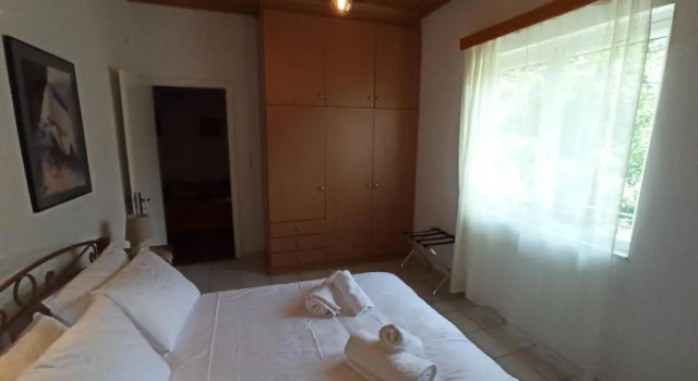 ELLI΄S HOUSE ΣΥΓΧΡΟΝΟ ΣΠΙΤΙ ΣΤΑ ΠΡΑΜΑΝΤΑ, Prenota Casa vacanze Cottage a Arta Regional Unit, Cottage