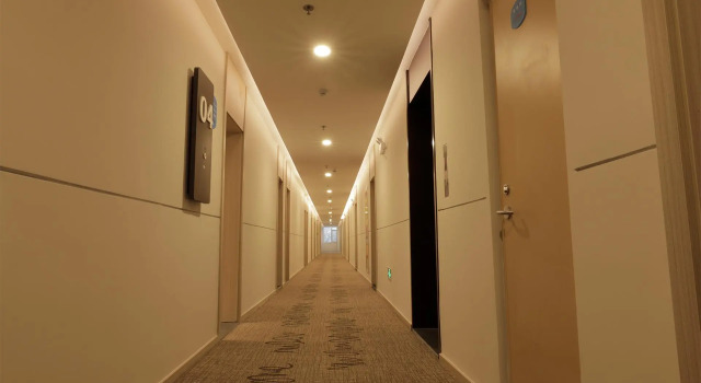 Hanting Hotel Zaozhuang Zhenxing Zhong Road, Prenota Hotel Zaozhuang Shandong