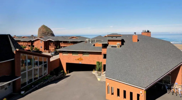 Двухместный номер Standard с частичным видом на океан Hallmark Resort in Cannon Beach