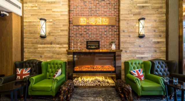 James Joyce Coffetel (Chengdu East Railway Station Lvdi 468), Boek Hotel Hotels in Chengdu met parkeren, Parkeren
