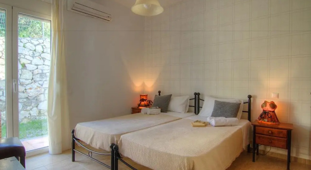 Afroditi Villa, Забронировать Вилла Агия Триас Центральный Крит
