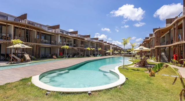 Апартаменты Apartments in Condo With Pool in Front of the Beach - NVB