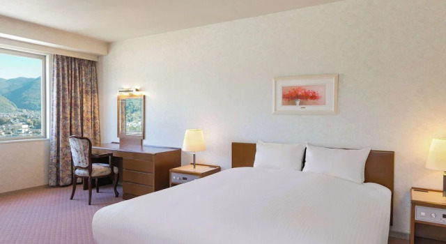 Двухместный номер Classic с видом на горы Mercure Nagano Matsushiro Resort & Spa