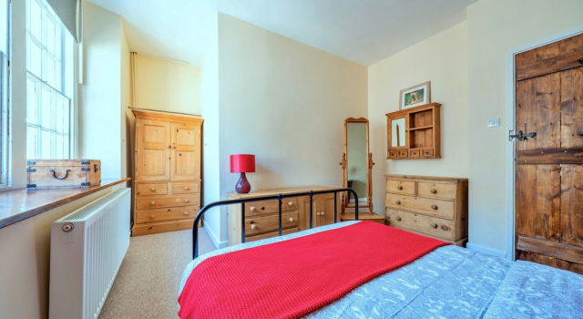 Duplex in Brecon With Rooftop Terrace, Buchen Sie Ferienwohnung Brecon Brecon Beacons