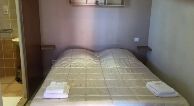 Hotel La Casa Nova, Book Hotel Hoteller i Corbières med parkering, Parkering