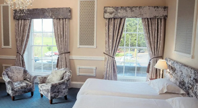 Shaw Hill Golf Resort & Spa Hotel