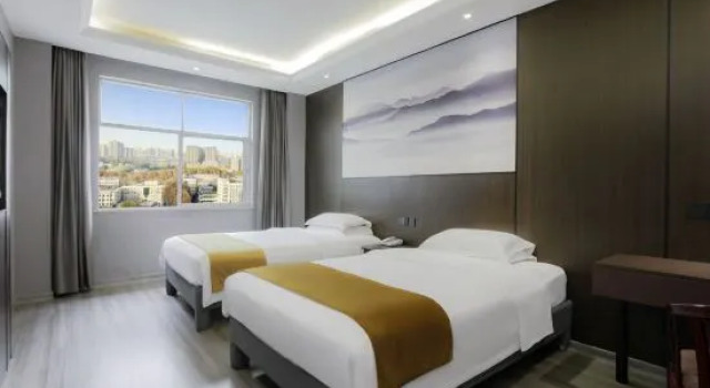 Люкс Deluxe Huaihua Golden Hotel