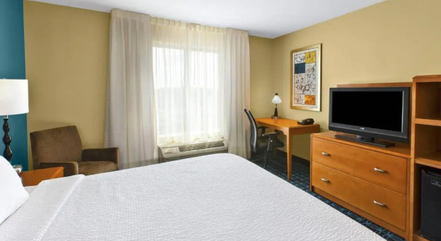 Номер Standard Fairfield Inn & Suites by Marriott Lexington North