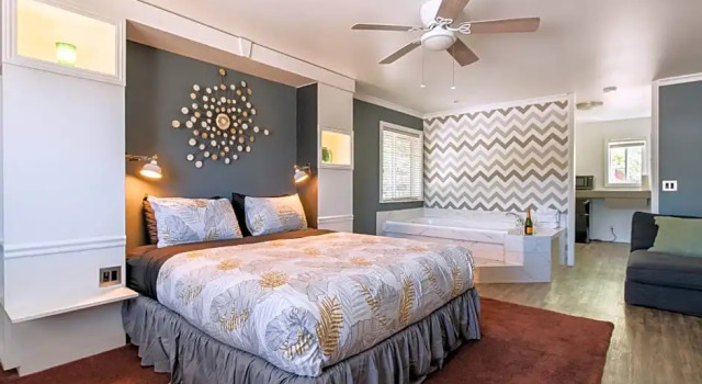 Doppel Suite Big Bear Spa Suites