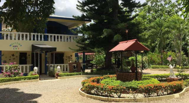 Sana El Jardin Secreto, Book Hotel Tamboril Santiago de los Caballeros