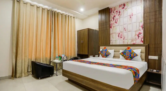 Номер Deluxe Fabhotel Orchid